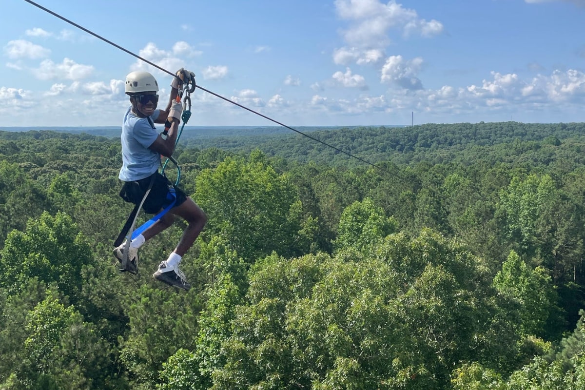 Level 4 Screaming Eagle ziplining